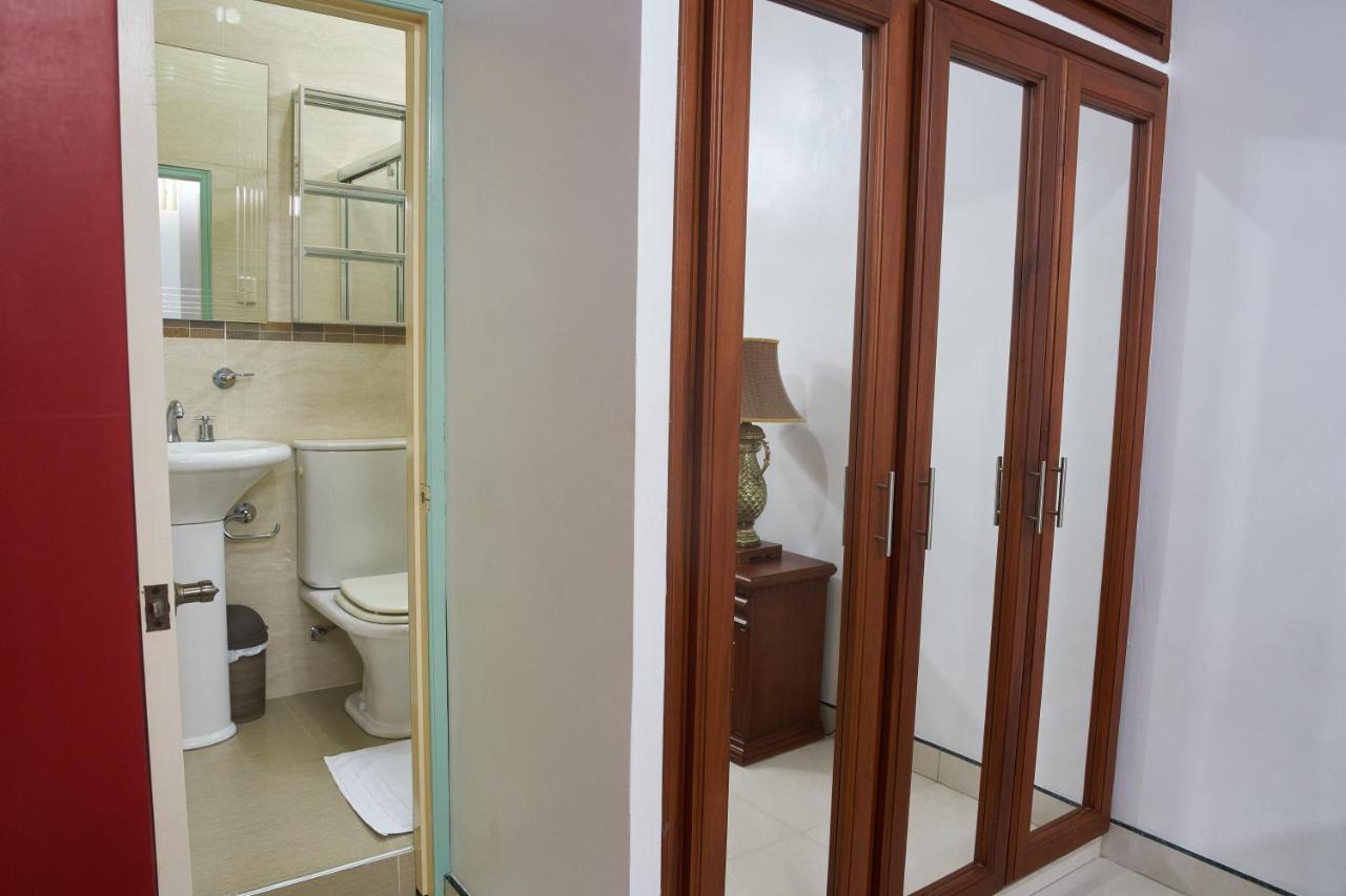 Departamentos Marcecilia De 2 Y 3 Habitaciones En El Centro De Манта Екстер'єр фото